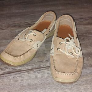 Highland Creek Chesapeake womans  tan leather boat loafer shoes Sz 6